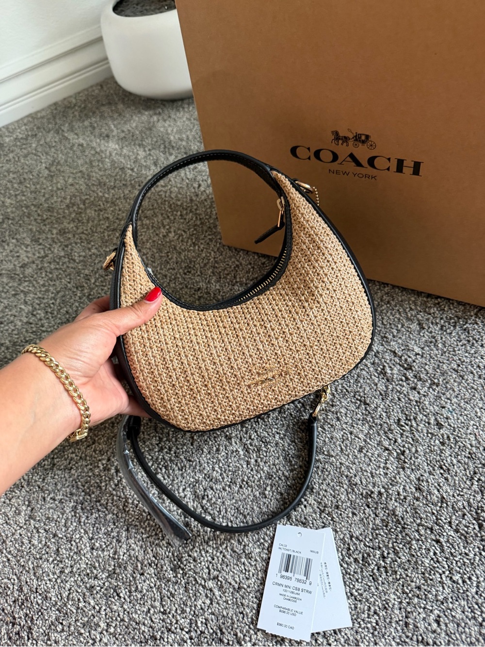 Authentic Brand New Coach Carmen Mini Crossbody Bag (Box & Dust Bag Inculed) - Picture 8 of 10